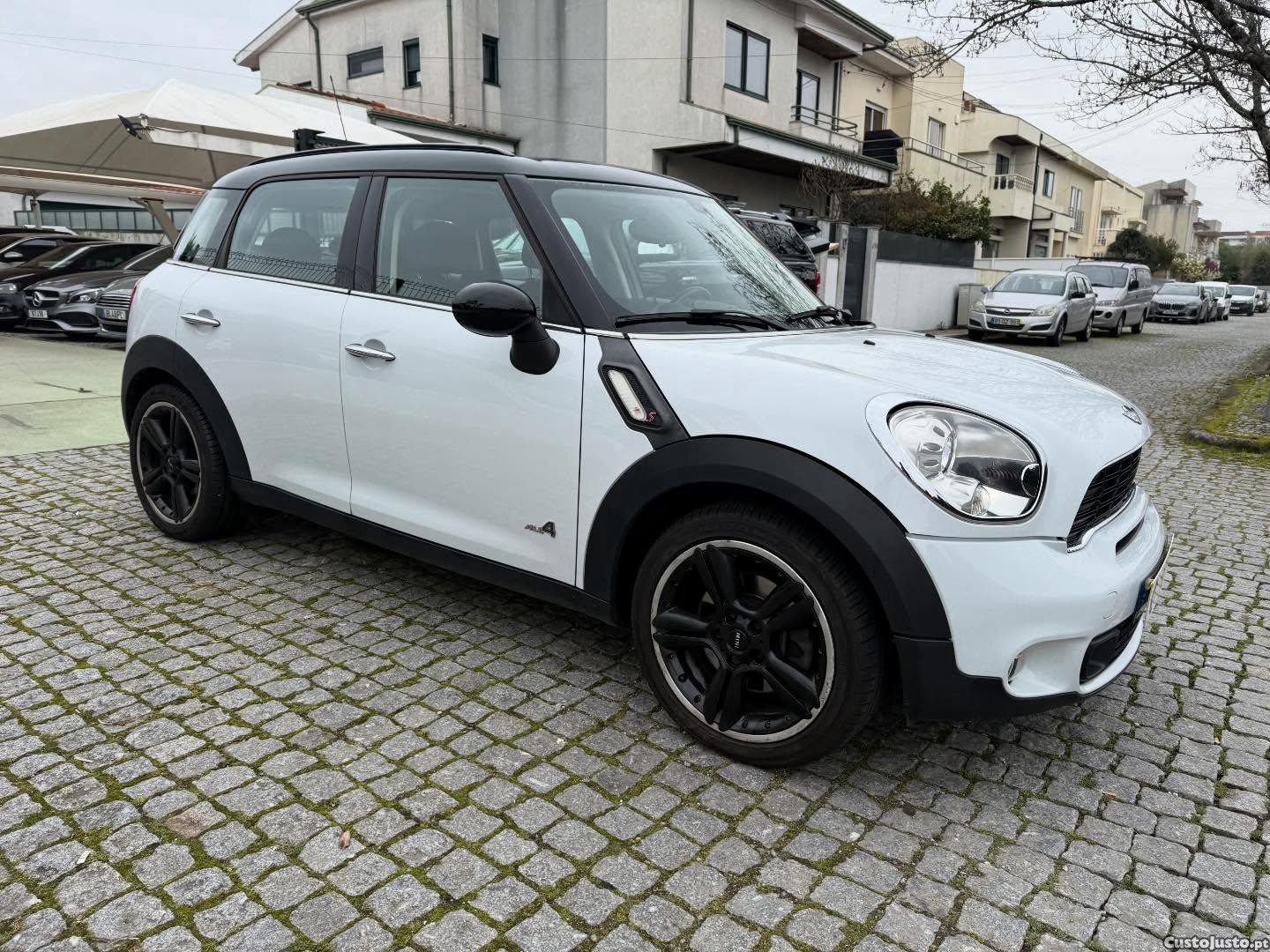 MINI Countryman cooper S  4x4 Automatic - 11 — photo 3