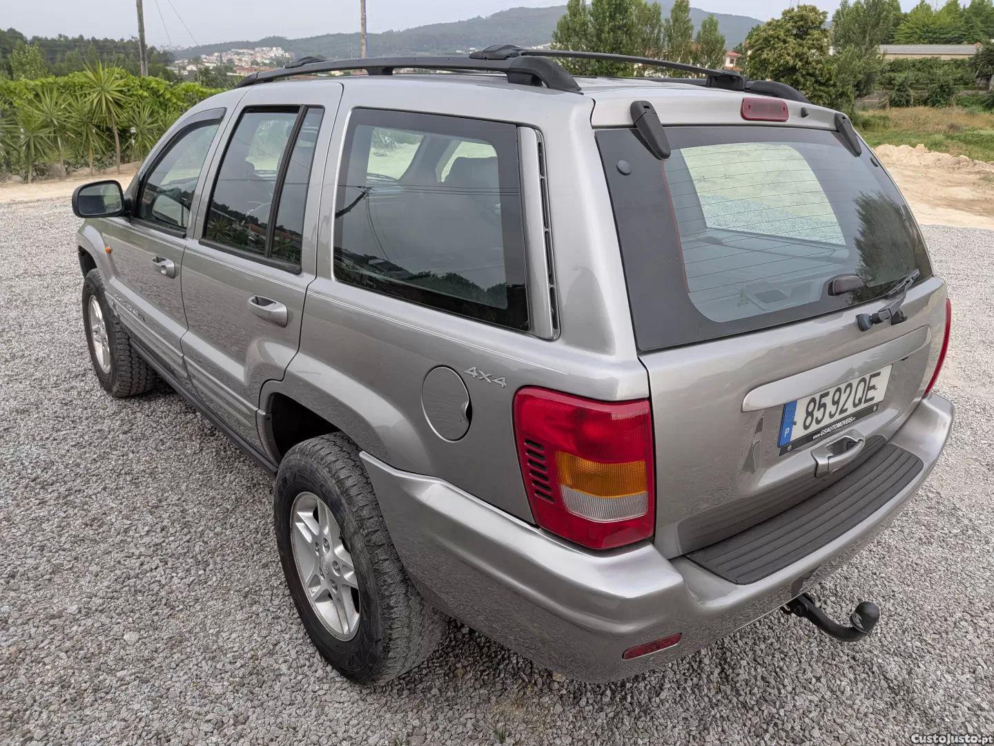Jeep Grand Cherokee Limited 1.9 tdi manual — fotografia 10