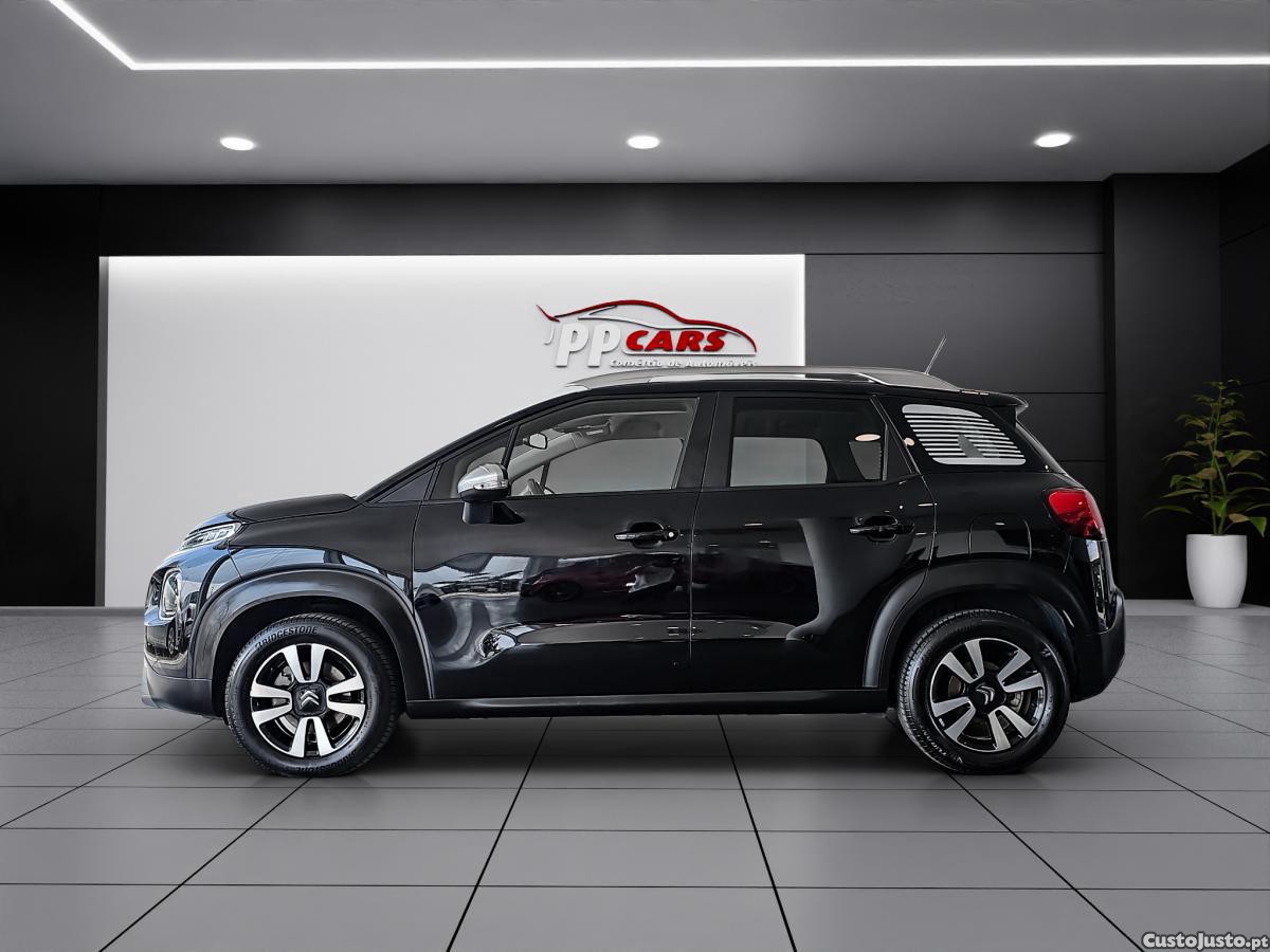 Citroën C3 Aircross 1.2 PureTech Shine P — fotografia 17