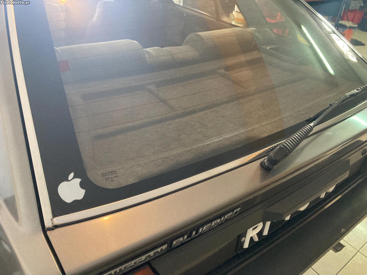 Nissan Bluebird 1.6 SLX Hatchback — photo 4