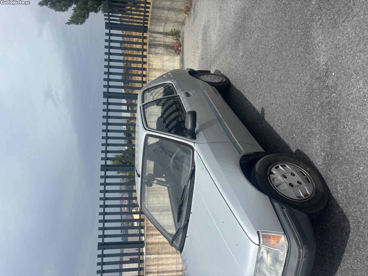 Peugeot 205 Junior — fotografia 4