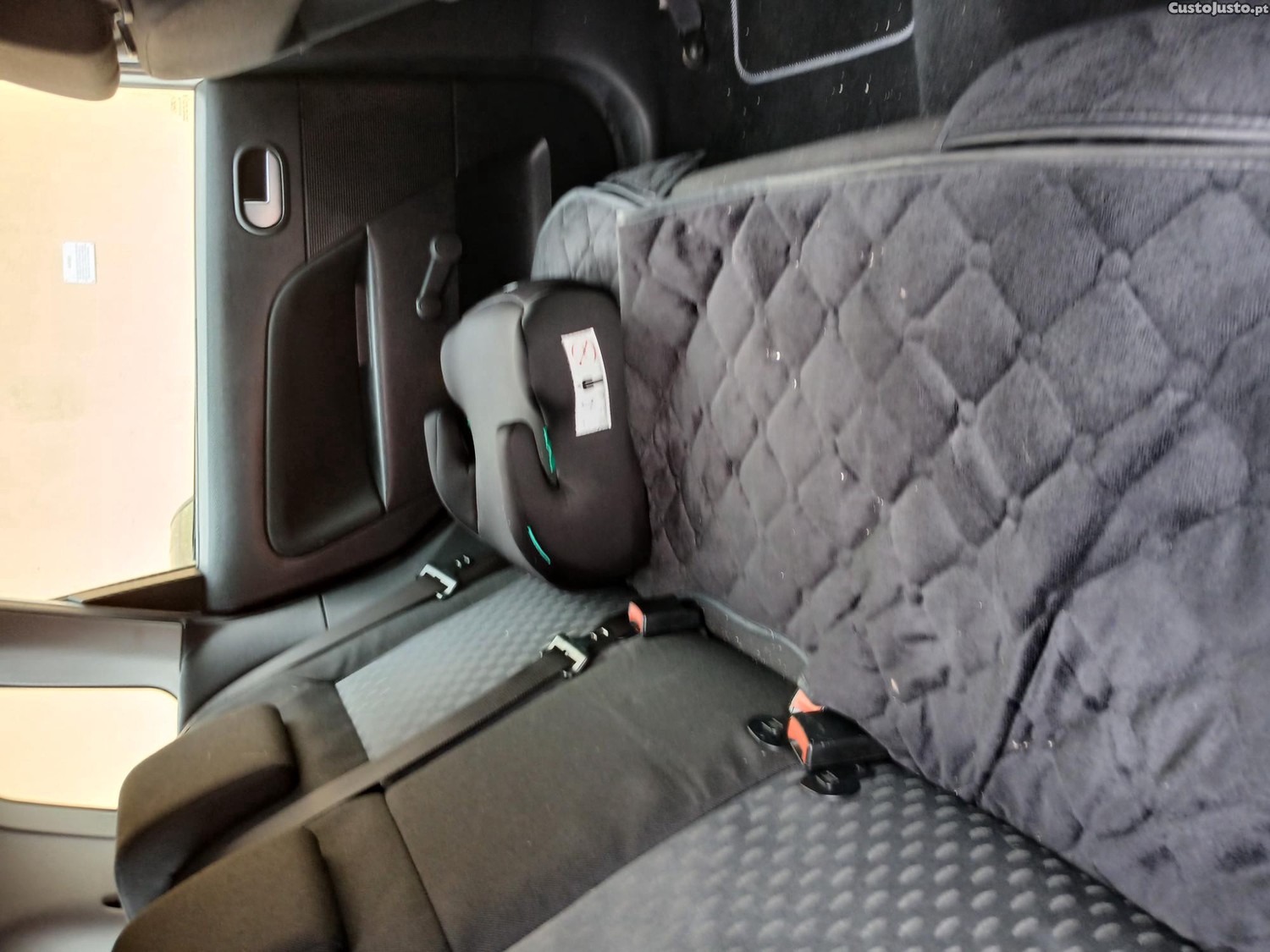 Ford Fiesta (Fiesta) — photo 4