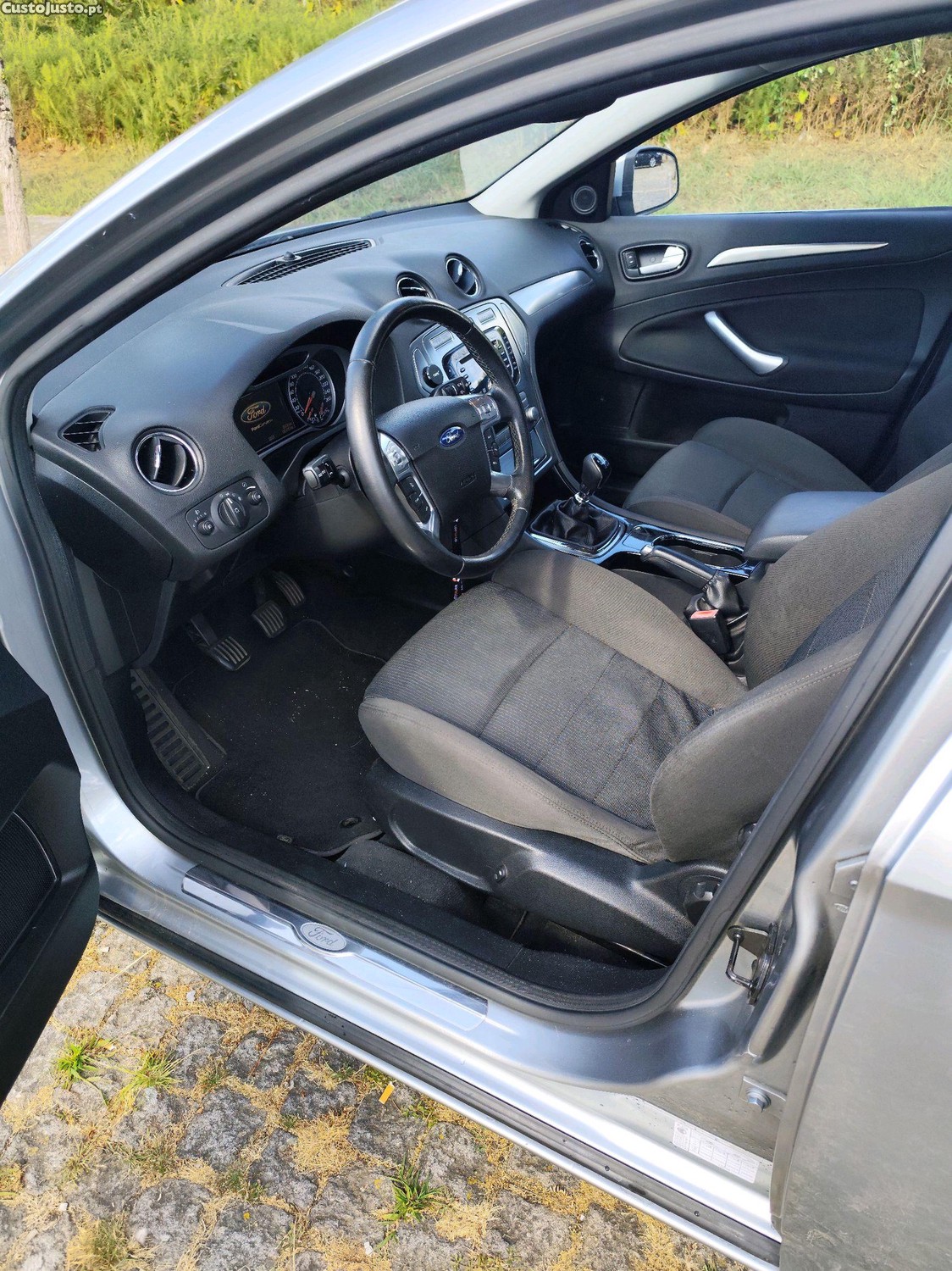 Ford Mondeo 1.8 TDCI 125cv - 07 foto 4