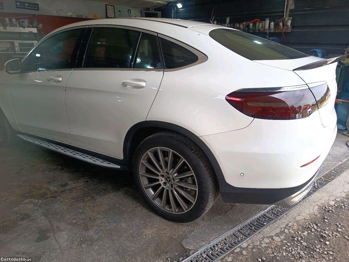 Mercedes-Benz GLC 220 Coupé — fotografia 6