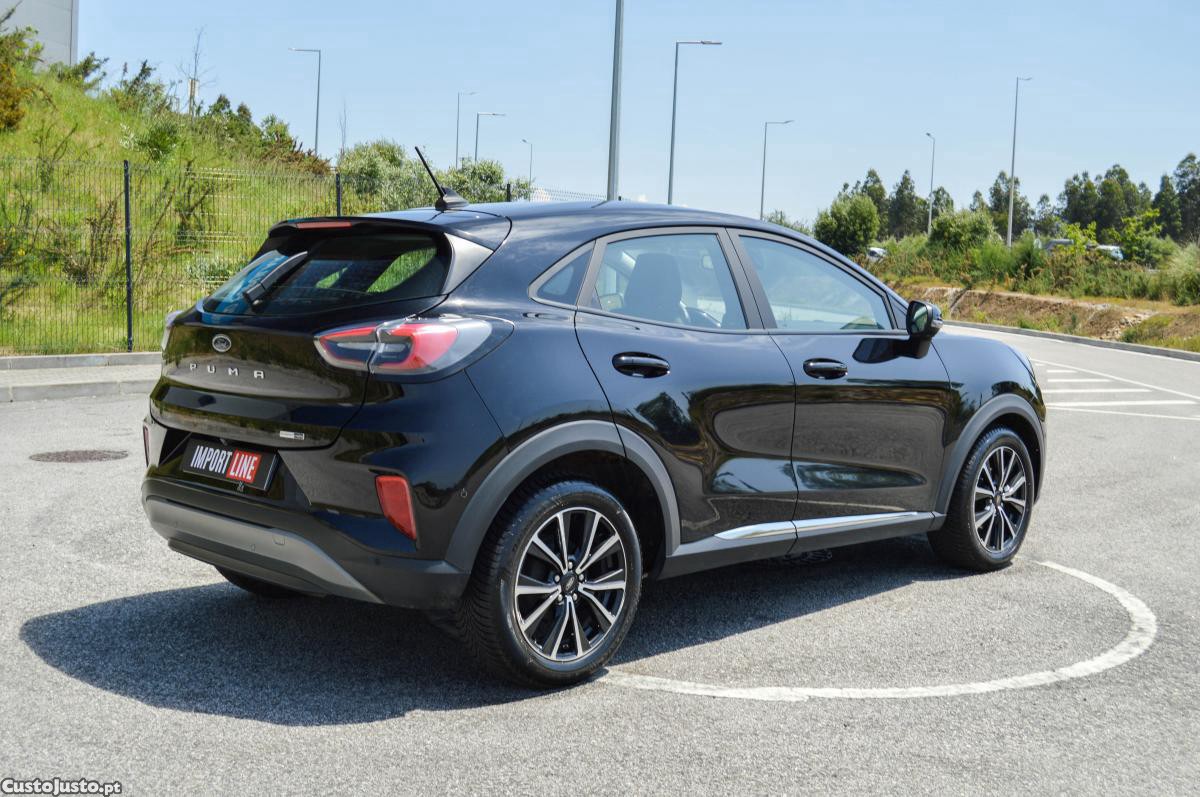 Ford Puma 1.0 EcoBoost MHEV Titanium — fotografia 2
