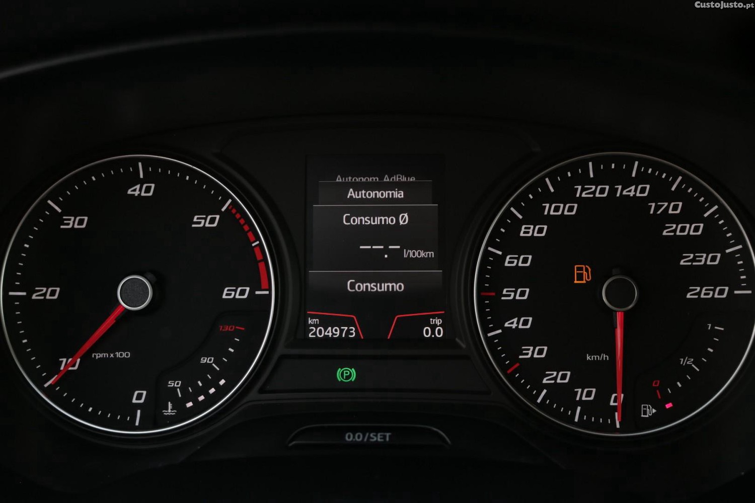 SEAT Leon ST 1.6 TDI Style 115cv — fotografia 19