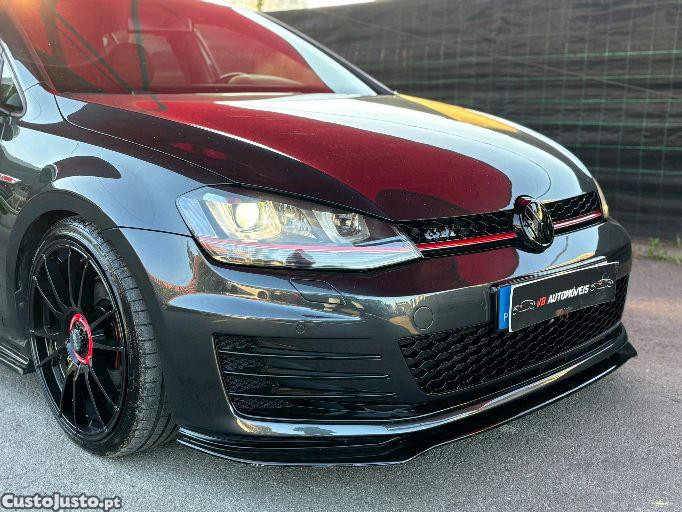 Volkswagen Golf VII GTI — fotografia 6