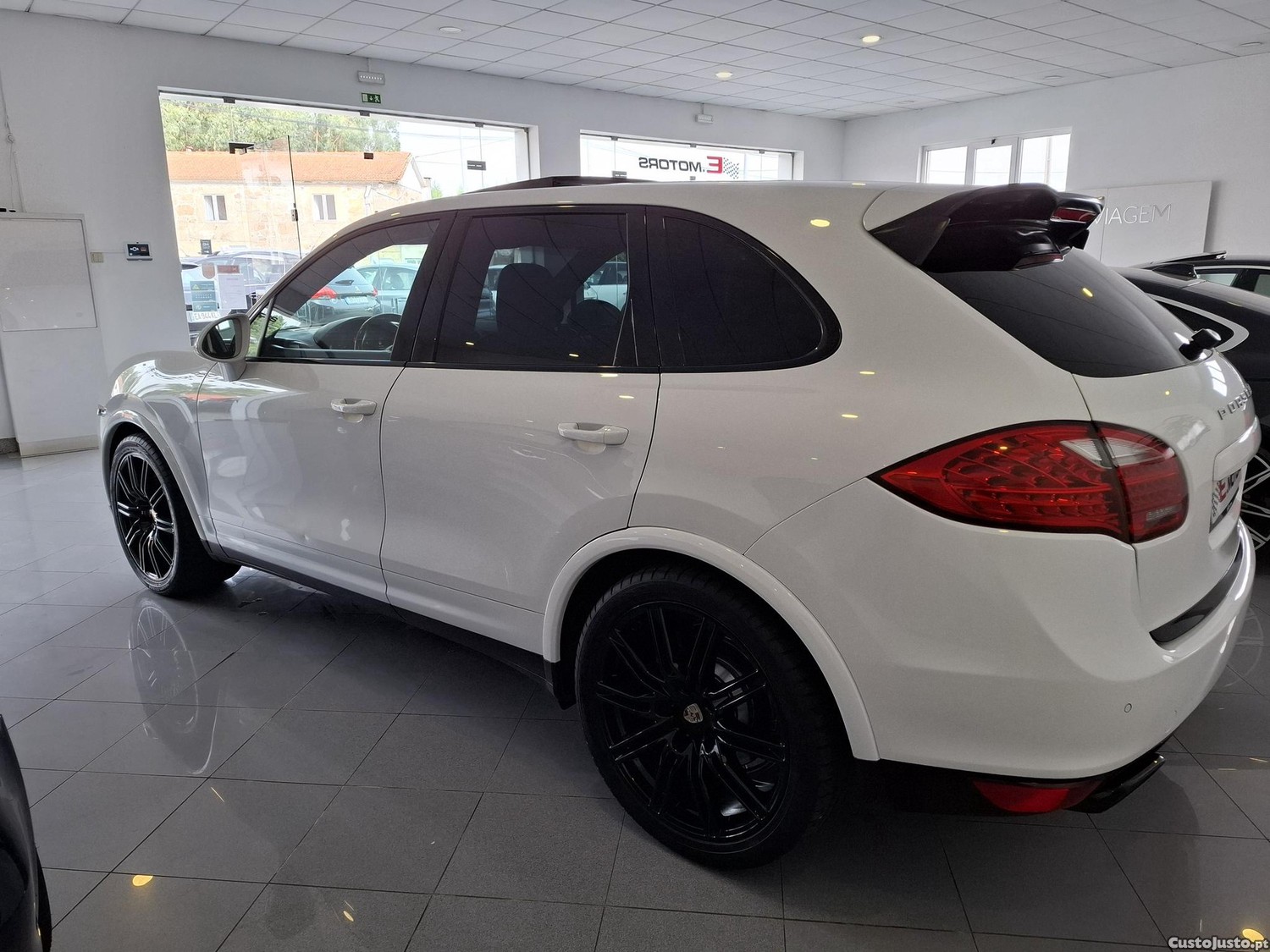 Porsche Cayenne platinum idition - 12 foto 4