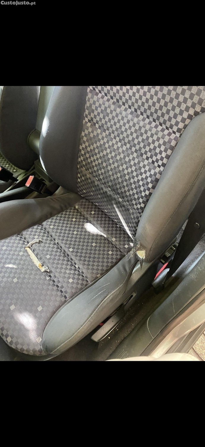 Audi A3 1.9 tdi — photo 2