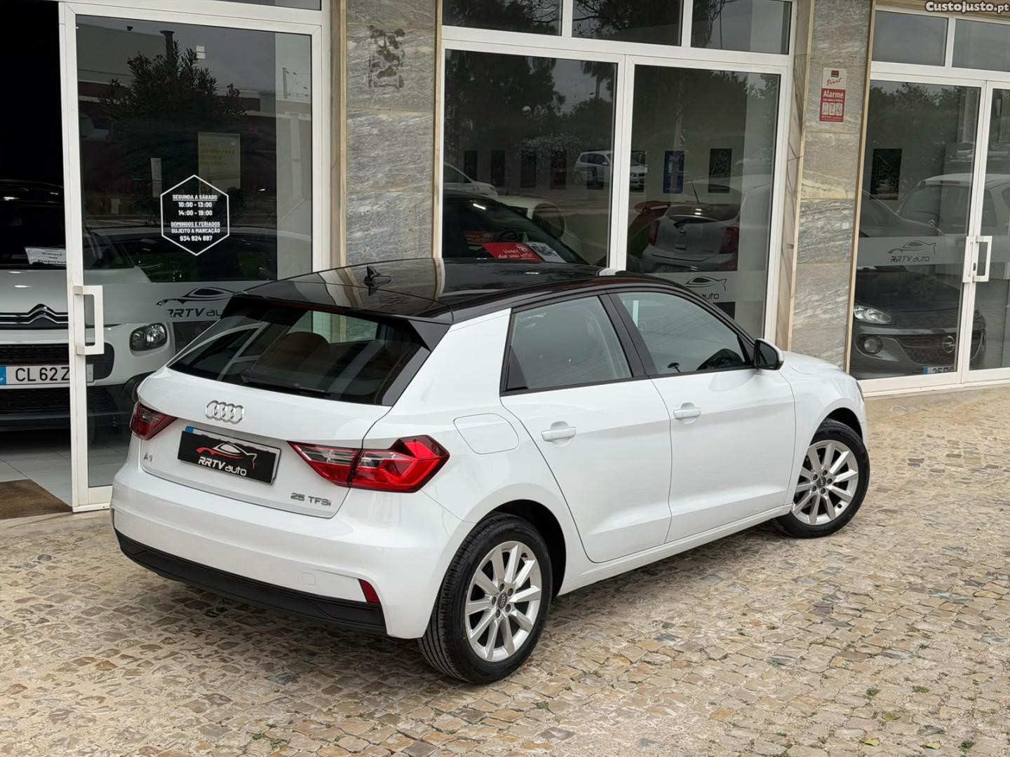 Audi A1 25 TFSI — fotografia 22