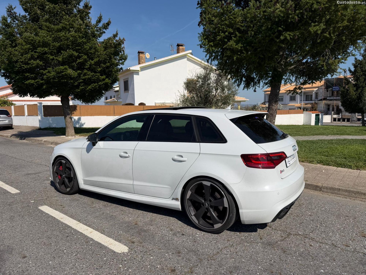 Audi RS3 3 Sportback - 17 — photo 3