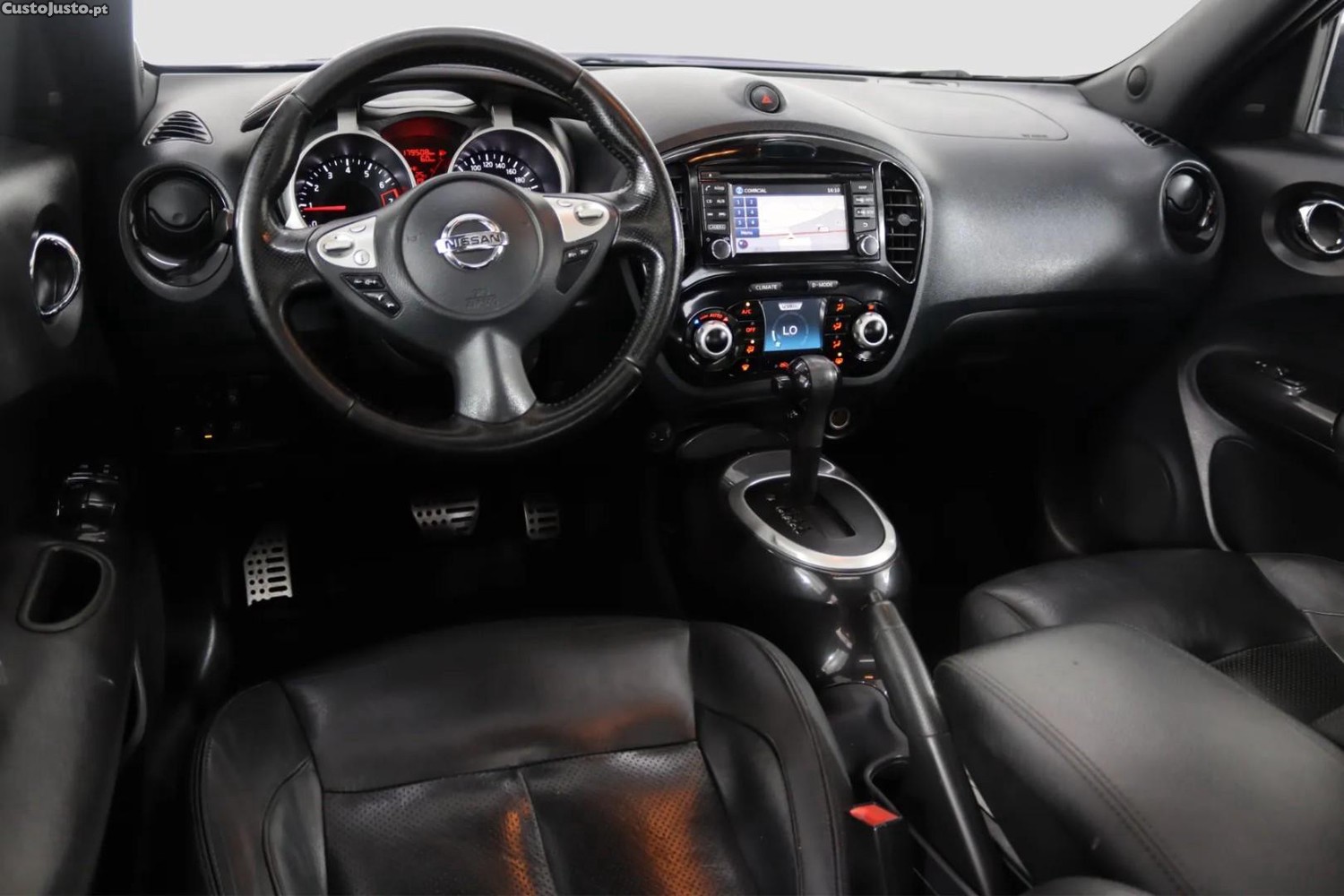 Nissan Juke 1.6 Tekna Premium CVT — photo 4