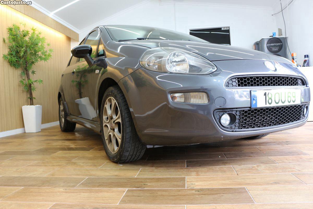Fiat Punto Evo ver-1-3-m--jet-lounge-s-s — fotografia 19