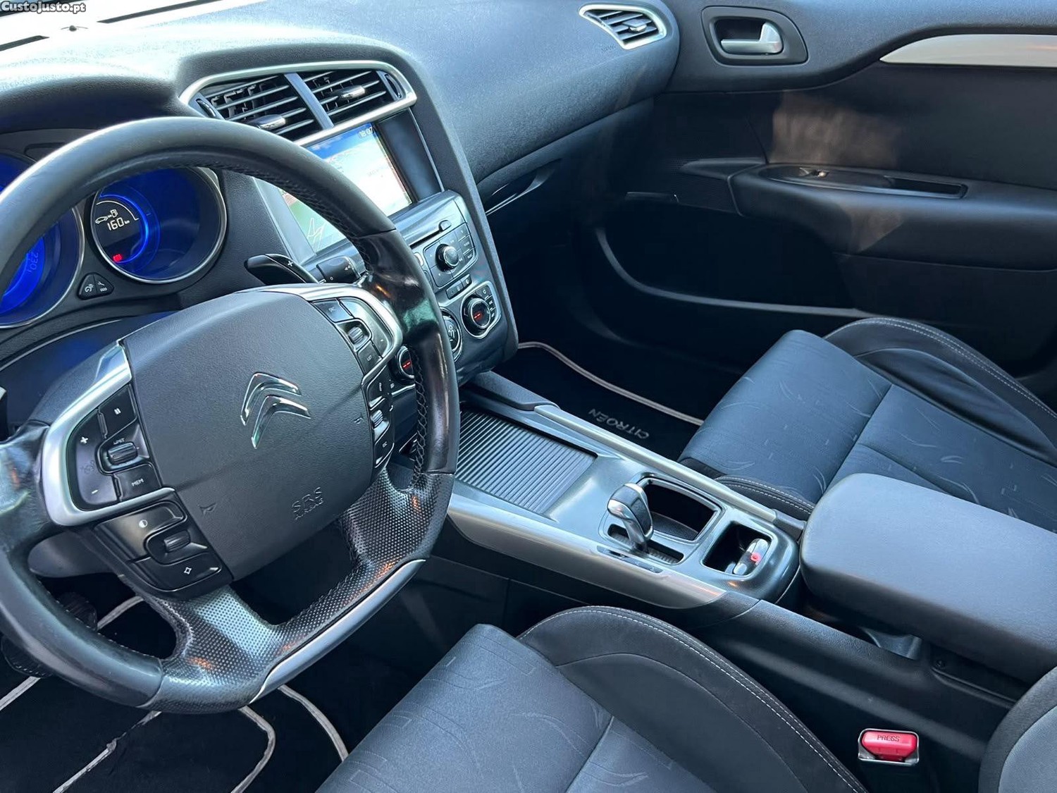 Citroën C4 II — fotografia 6
