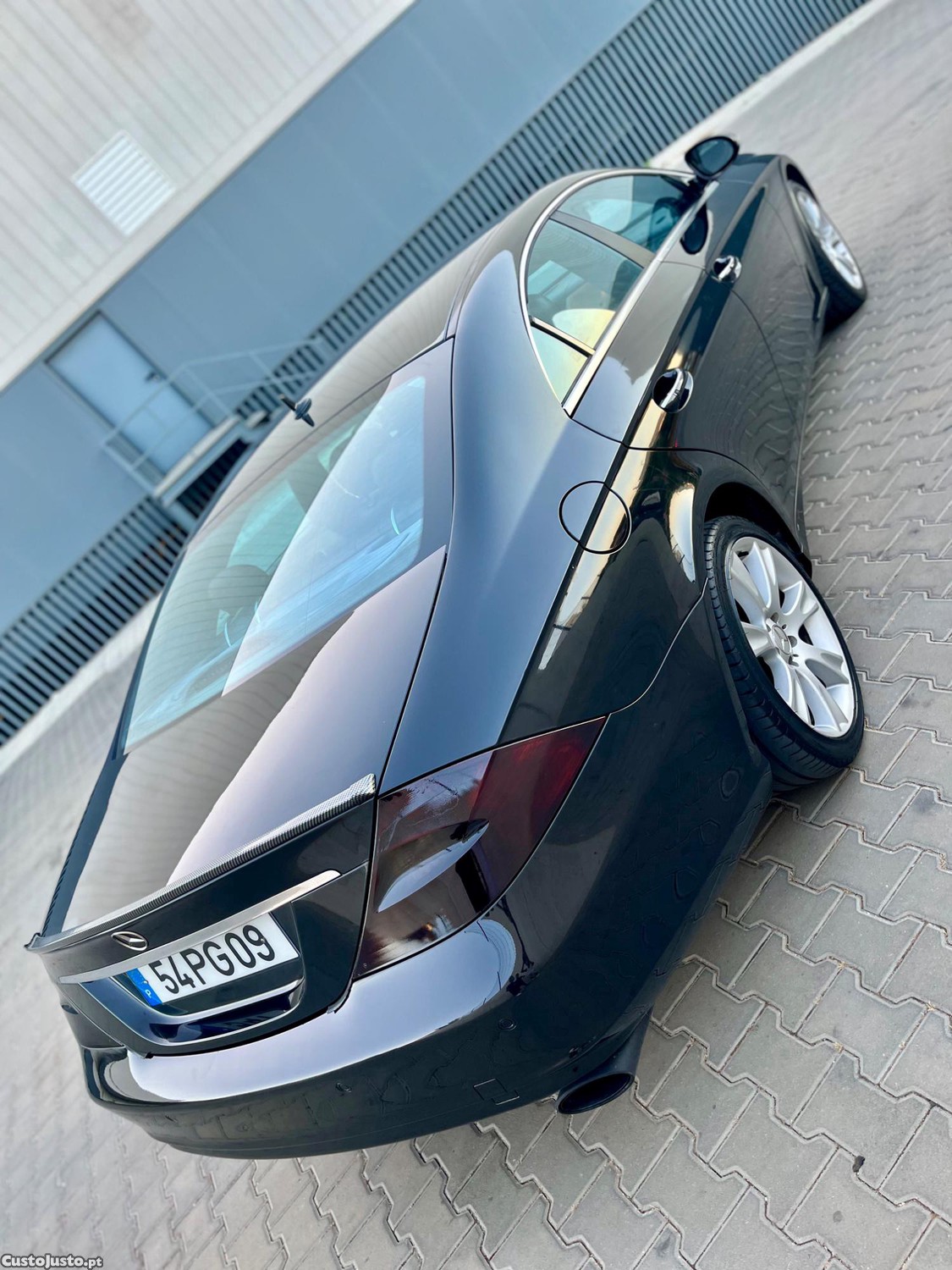 Mercedes-Benz CLS 320 Mercendes cls 320 v6 249 km - 07 foto 4