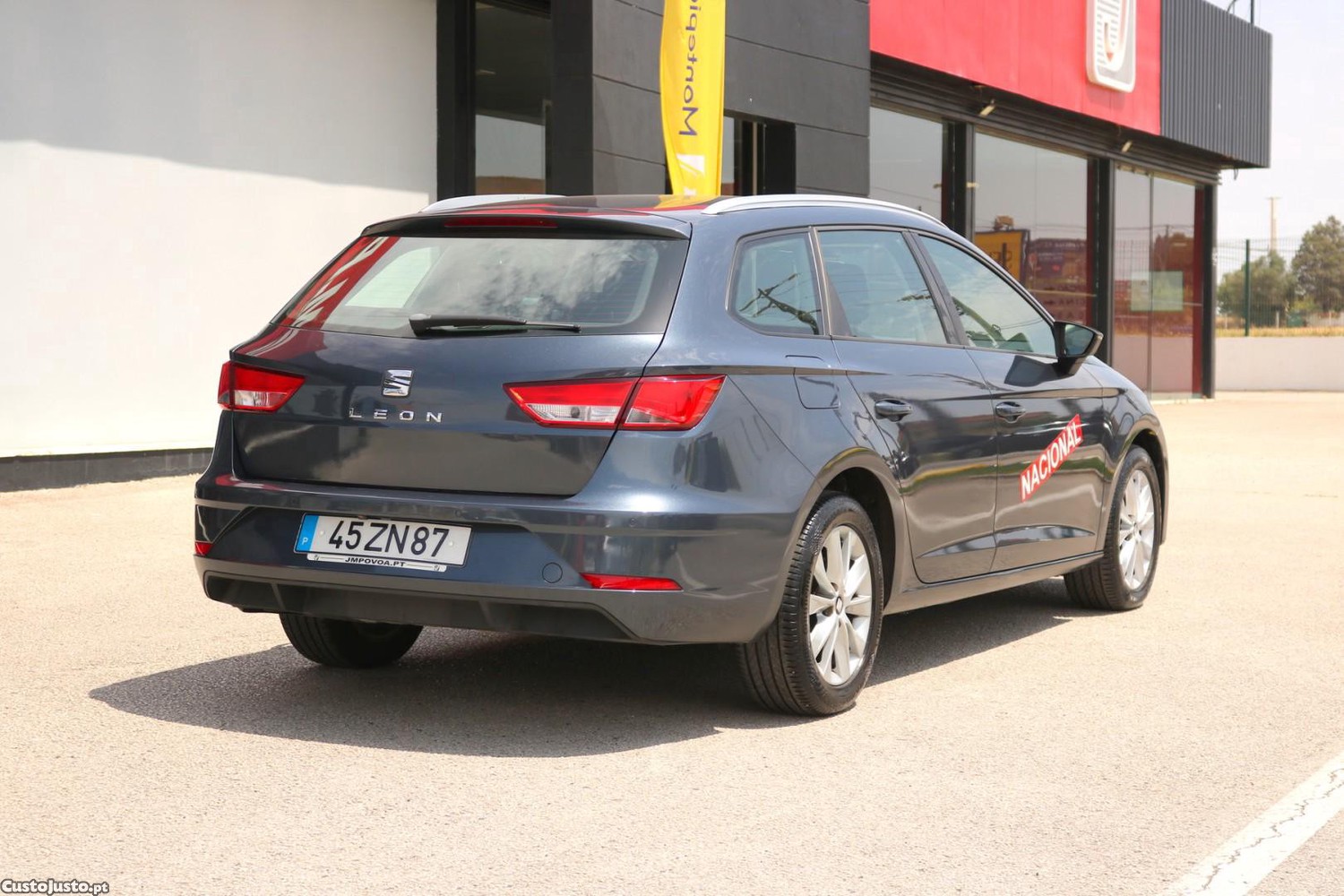 SEAT Leon ST 1.6 TDI Style 115cv — fotografia 53