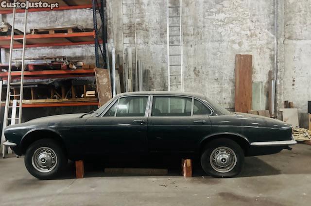 Jaguar XJ12 Longo — fotografia 6