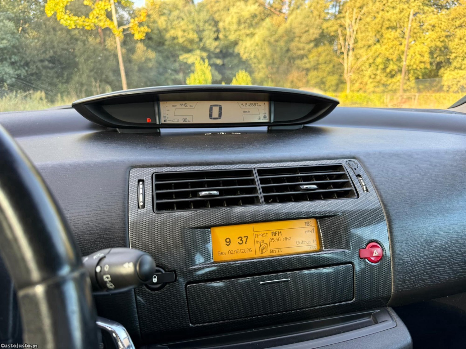 Citroën C4 1.4 16V SX - 08 foto 3