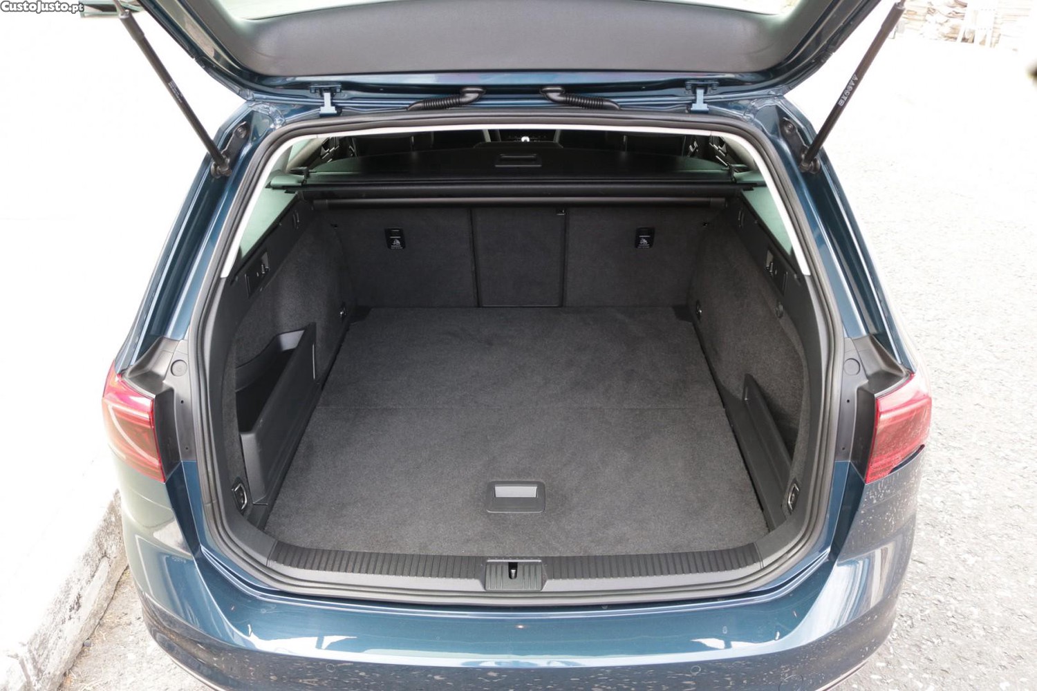 Volkswagen Passat Variant 1.4 TSI GTE Plug-in 218cv — fotografia 46