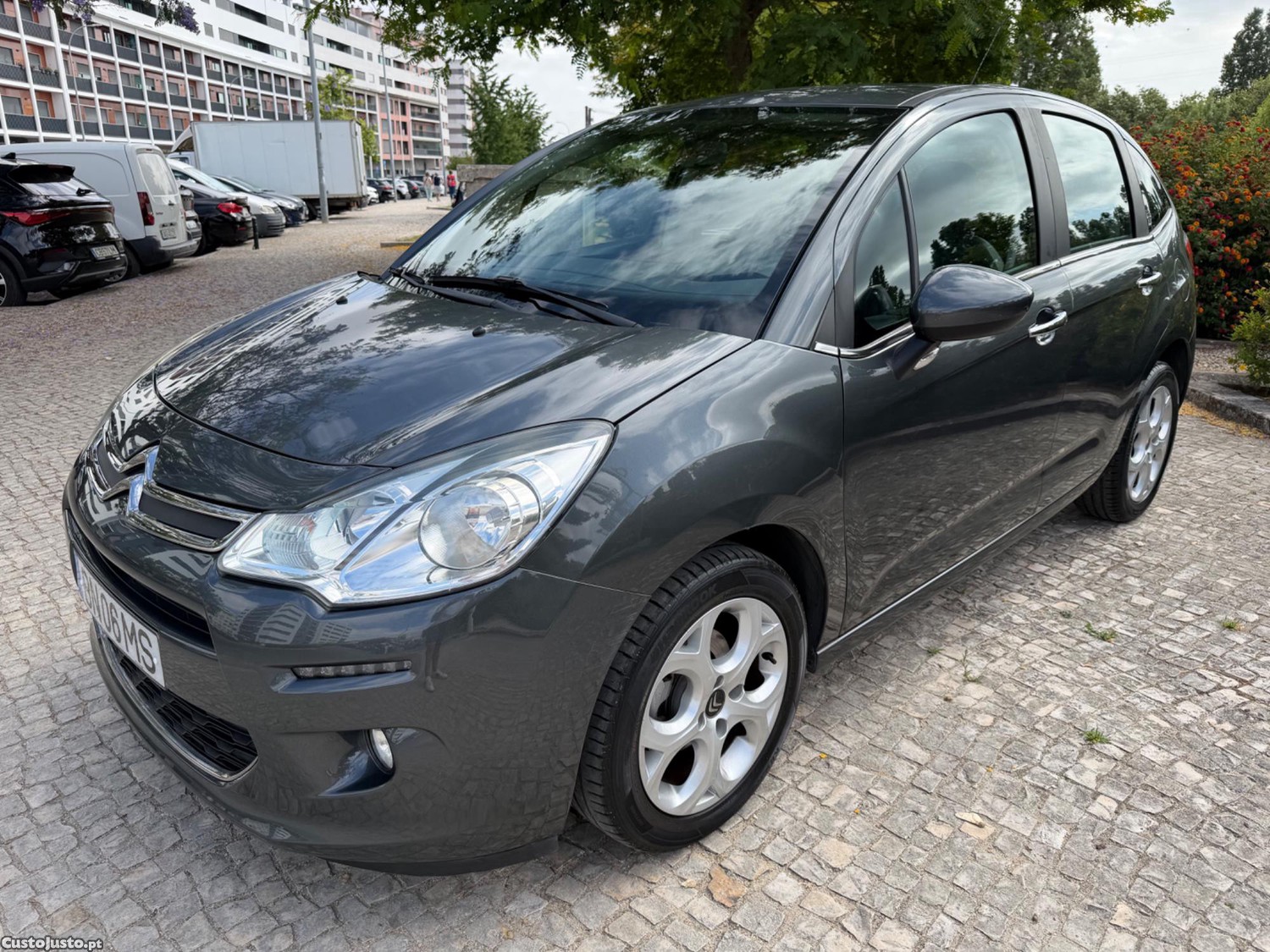 Citroën C3 1.6 BLUEHDI EXCLUSIVE — photo 3