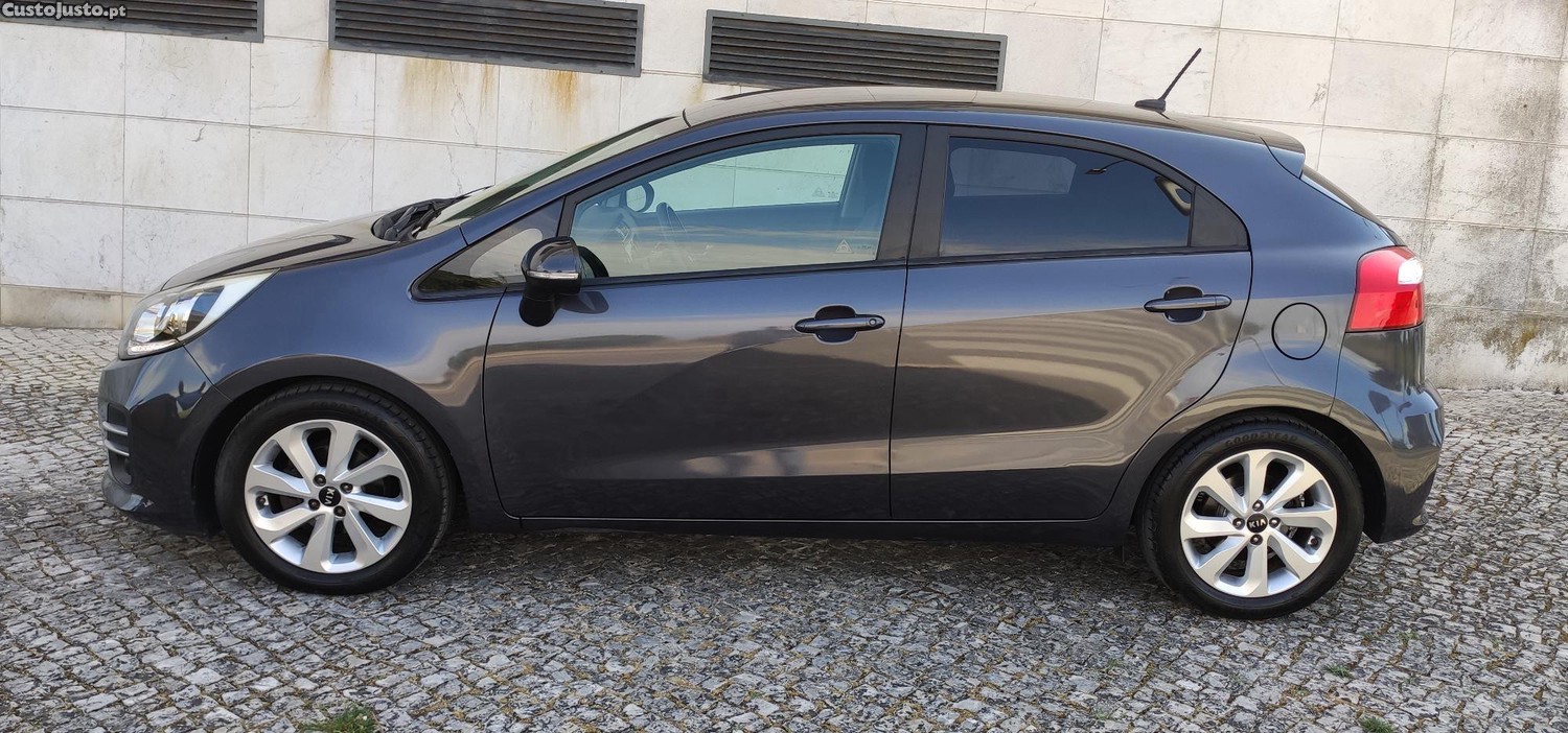Kia Rio 1.2 CVVT Prime Edition — fotografia 9