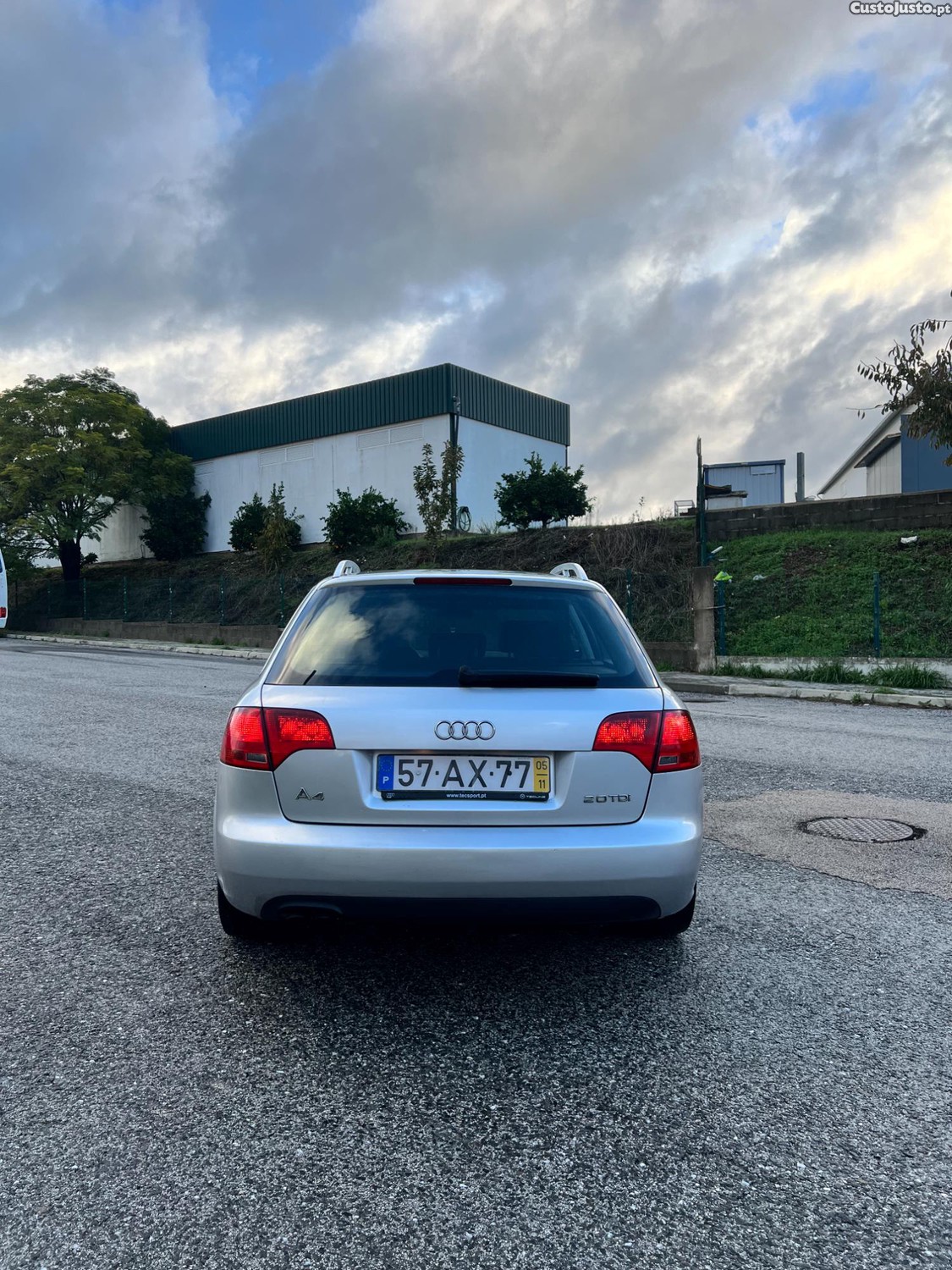 Audi A4 (A4) — photo 4