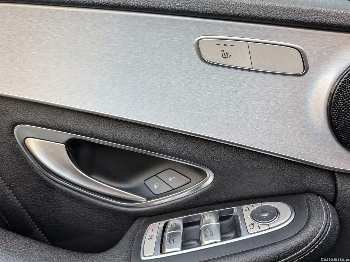 Mercedes-Benz C 200 D amg line — fotografia 13
