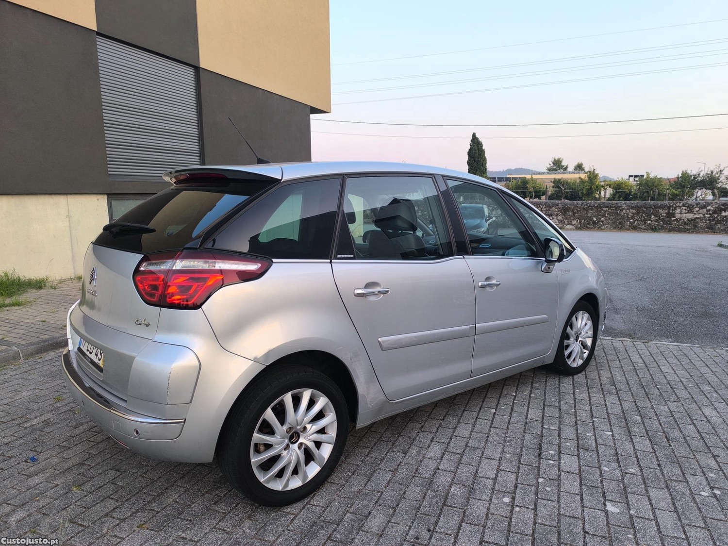 Citroën C4 Picasso — photo 2