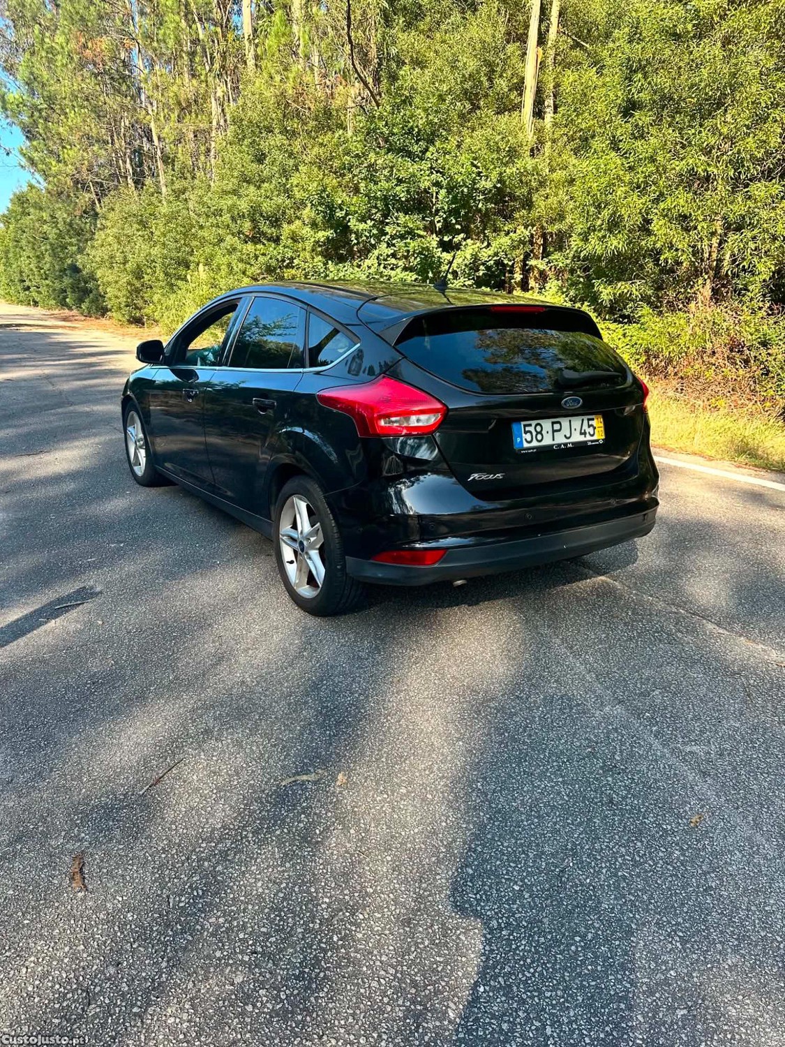 Ford Focus Titanium — fotografia 11