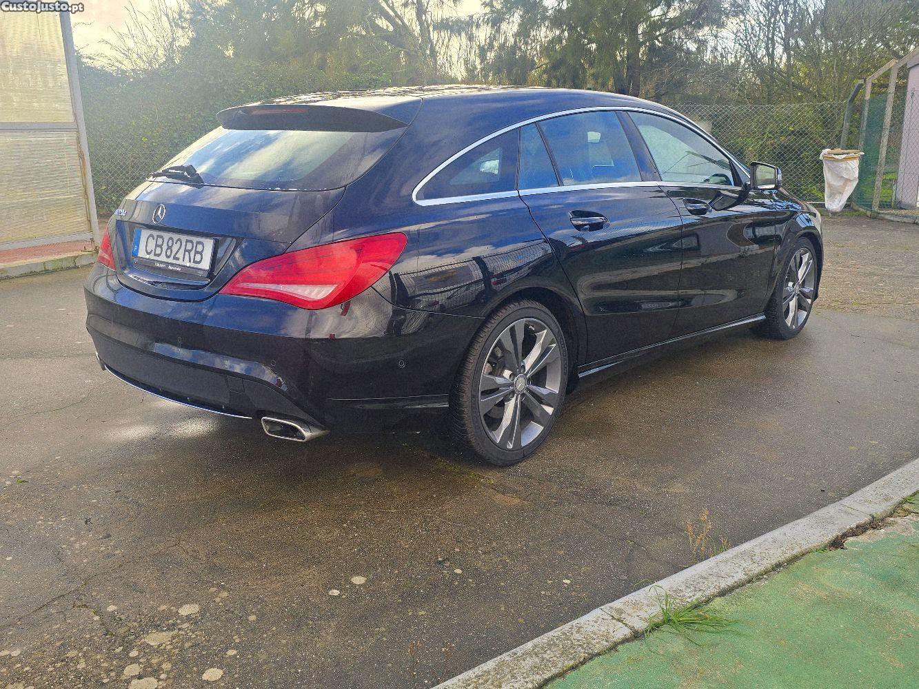 Mercedes-Benz CLA 220 ShottingBrake — fotografia 3