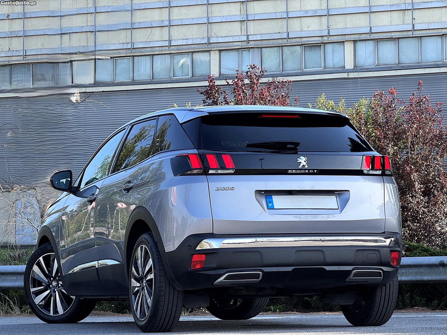 Peugeot 3008 1.5 BlueHdi Allure Pack J19 Full Extras — fotografia 6