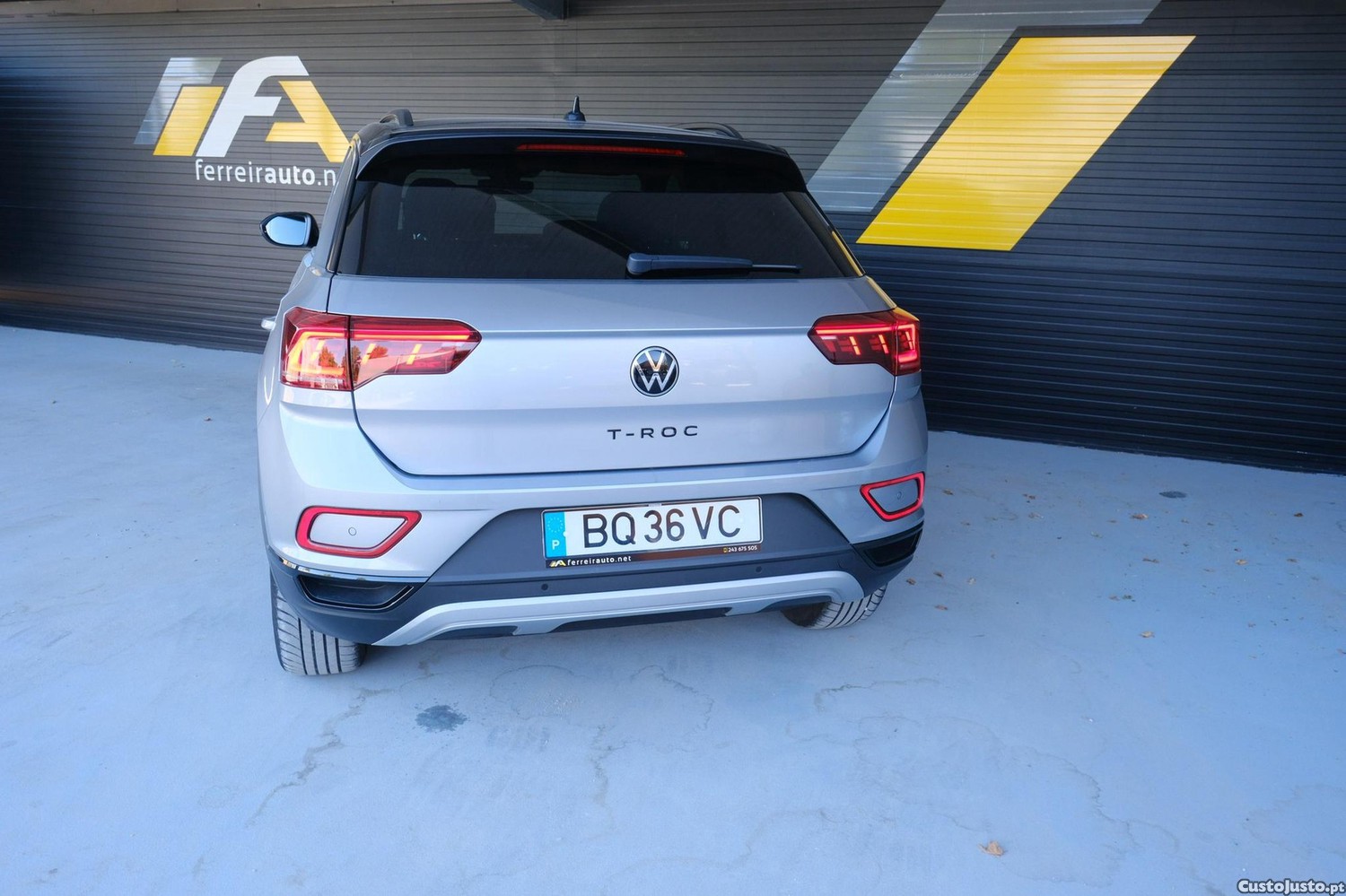 VW T-Roc 1.0 TSI Black Style - 25 — photo 4