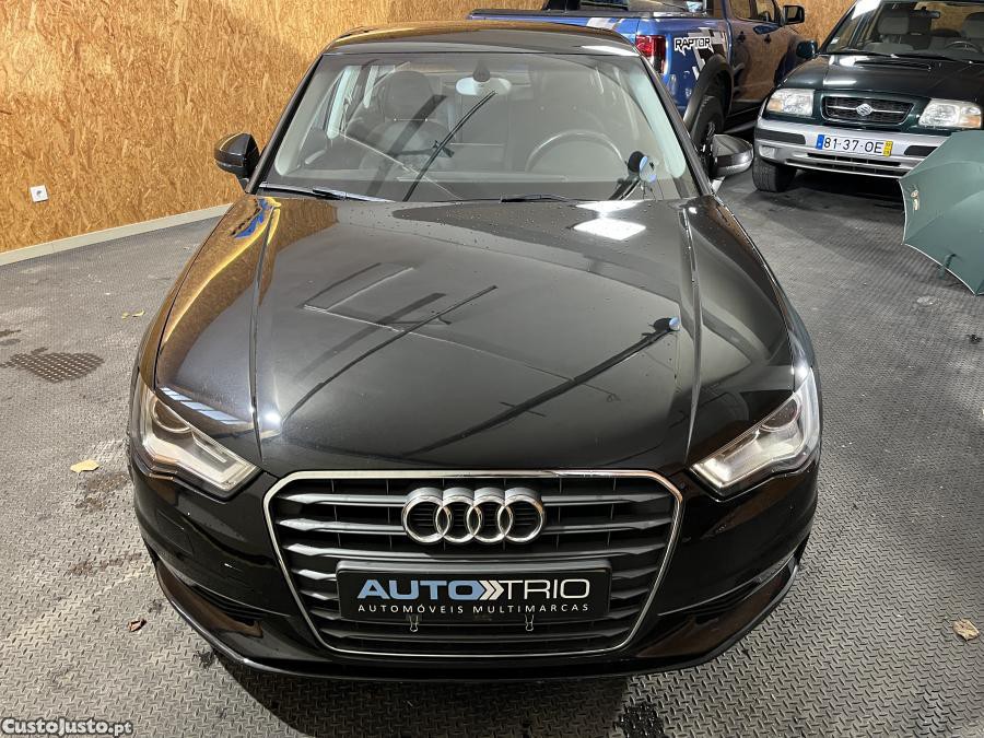 Audi A3 1.6 TDI Attraction - 14 foto 2