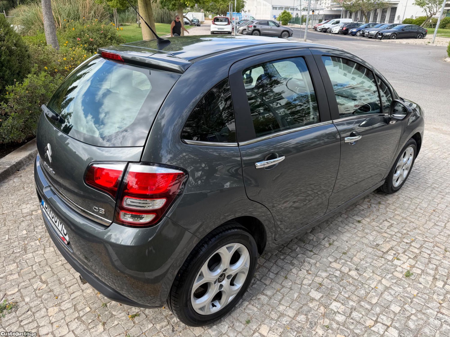Citroën C3 1.6 BLUEHDI EXCLUSIVE — photo 4