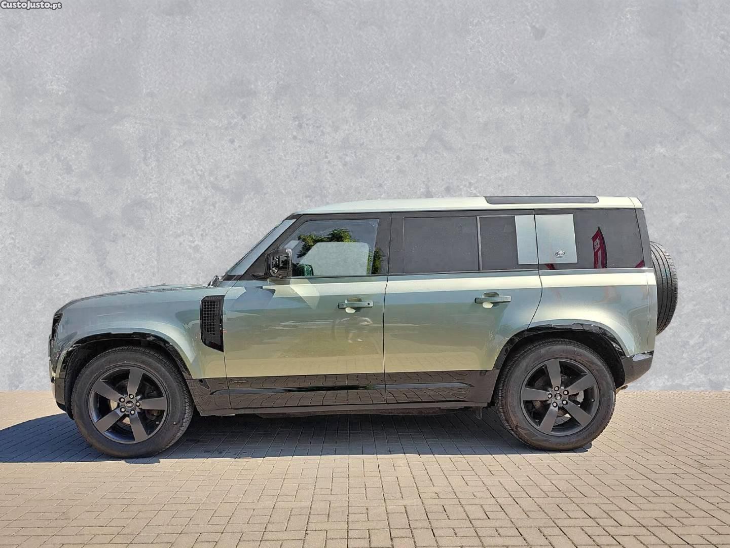 Land Rover Defender 3.0 D250 110 AWD X-Dynamic SE - 21 foto 2