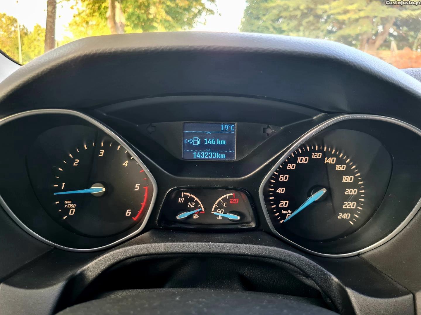 Ford Focus Diesel 115cv Cx6 A/C - 13 foto 5