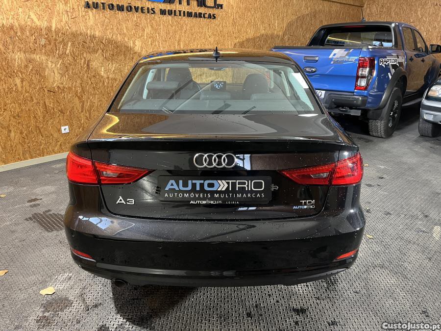 Audi A3 1.6 TDI Attraction - 14 foto 3