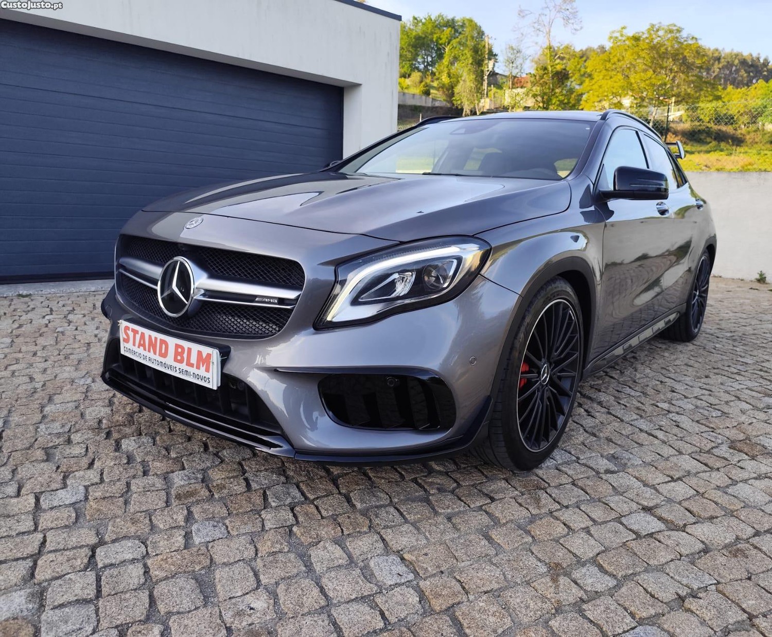 Mercedes-Benz GLA 45 AMG EDITION — fotografia 11
