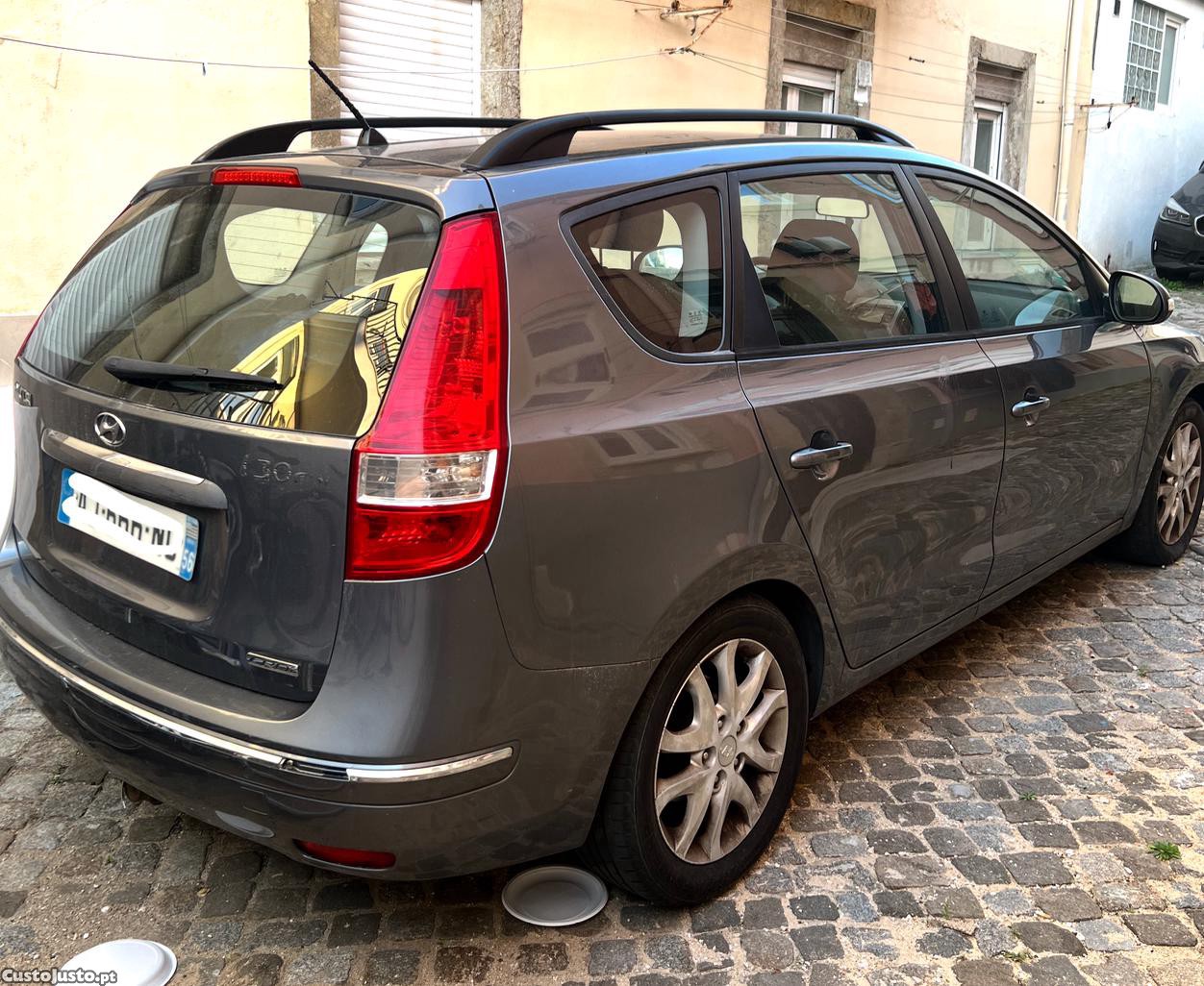 Hyundai i30 CW - 10 foto 3