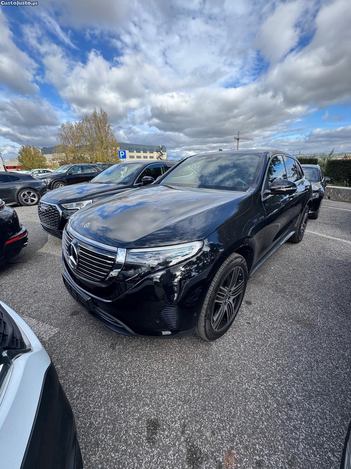 Mercedes-Benz EQC 4 Matic — fotografia 7