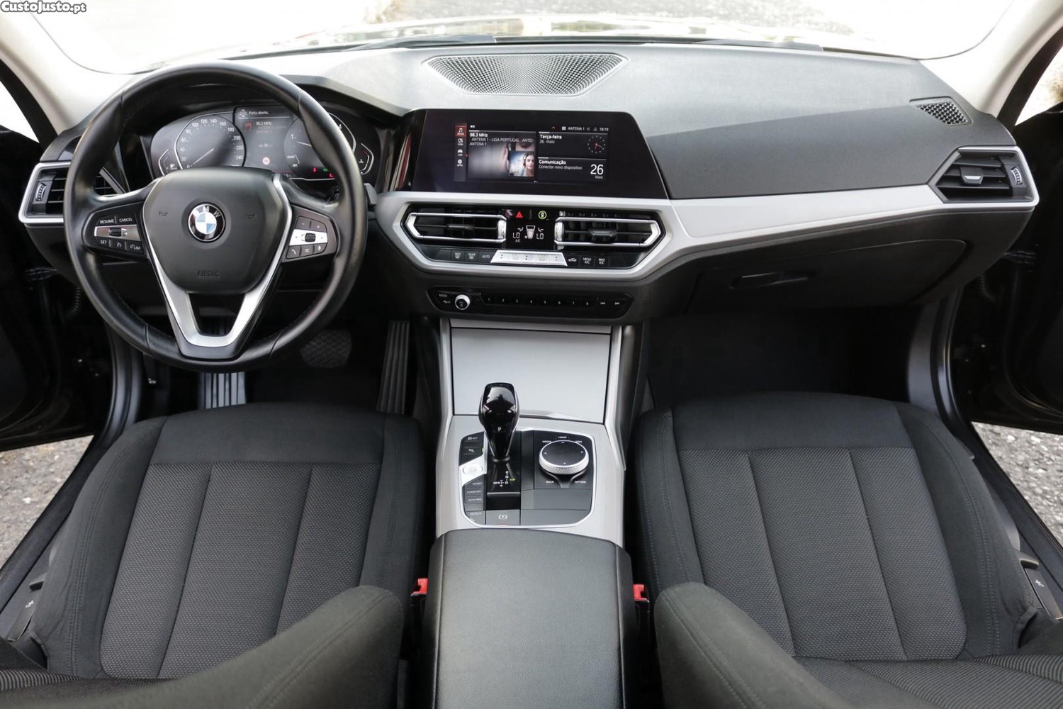 BMW 318 d Touring Advantage Auto 150cv — fotografia 30