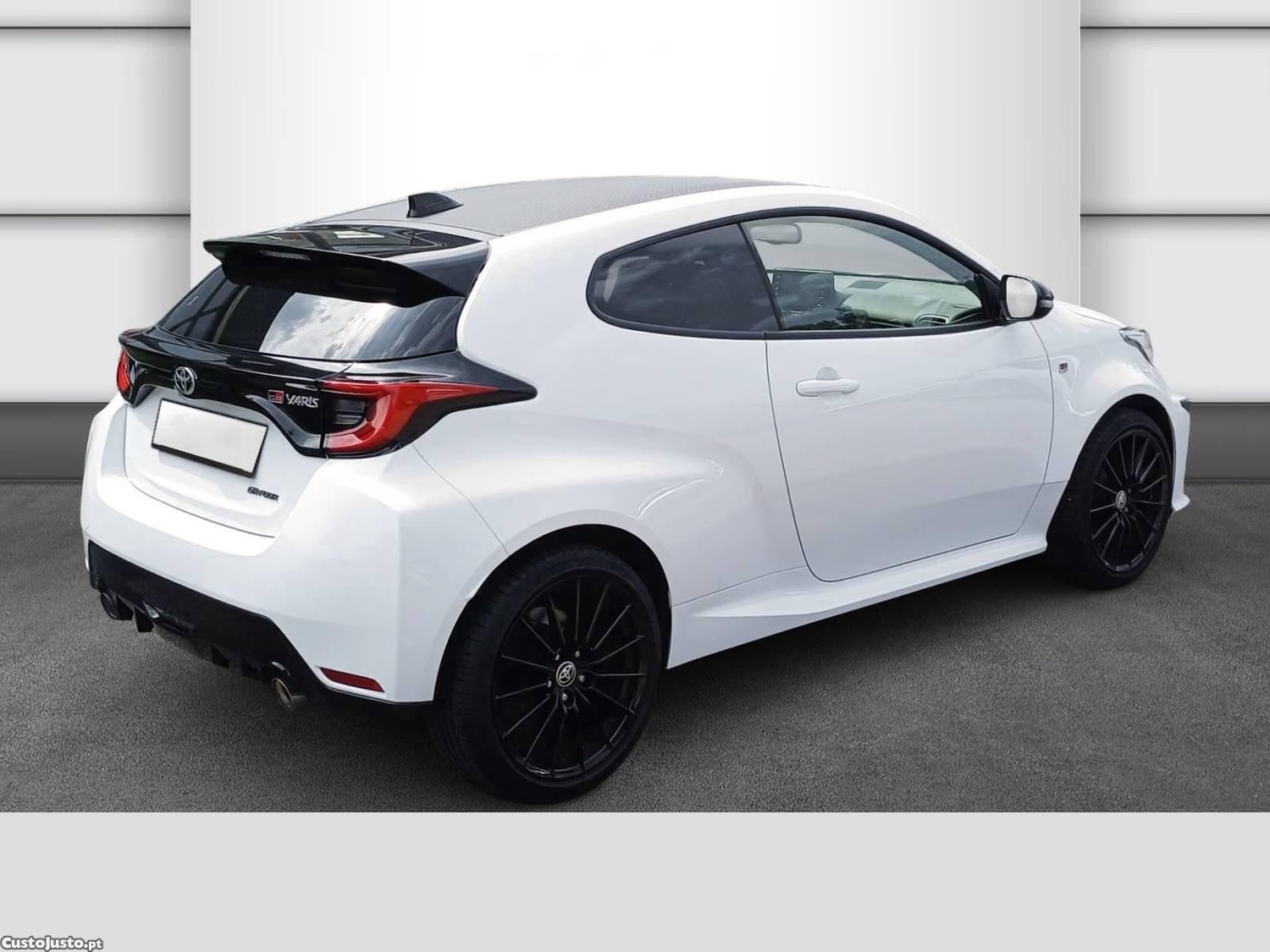 Toyota Yaris Performance Paket - 21 — photo 2