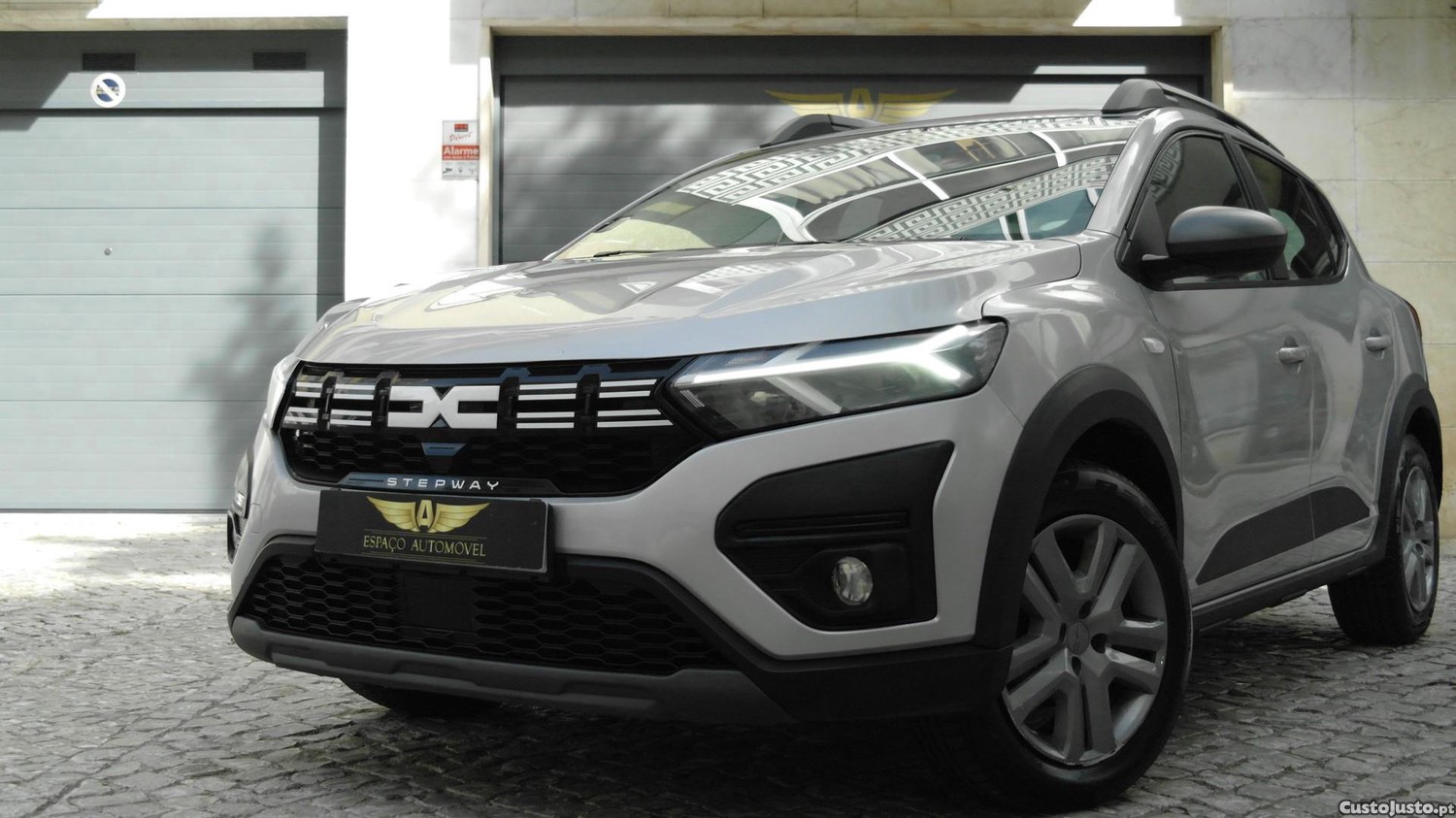 Dacia Sandero Stepway TCe 90 Essential - 23 — photo 2
