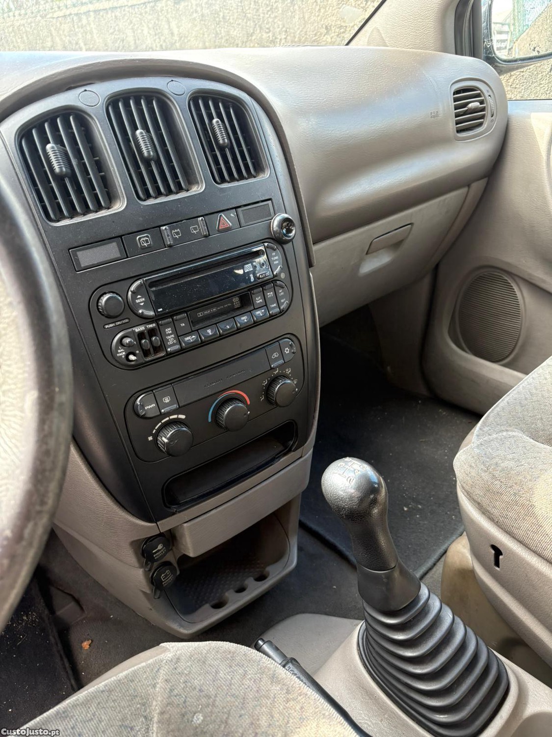 Chrysler Grand Voyager 2.5 de 7lugares - 03 foto 5