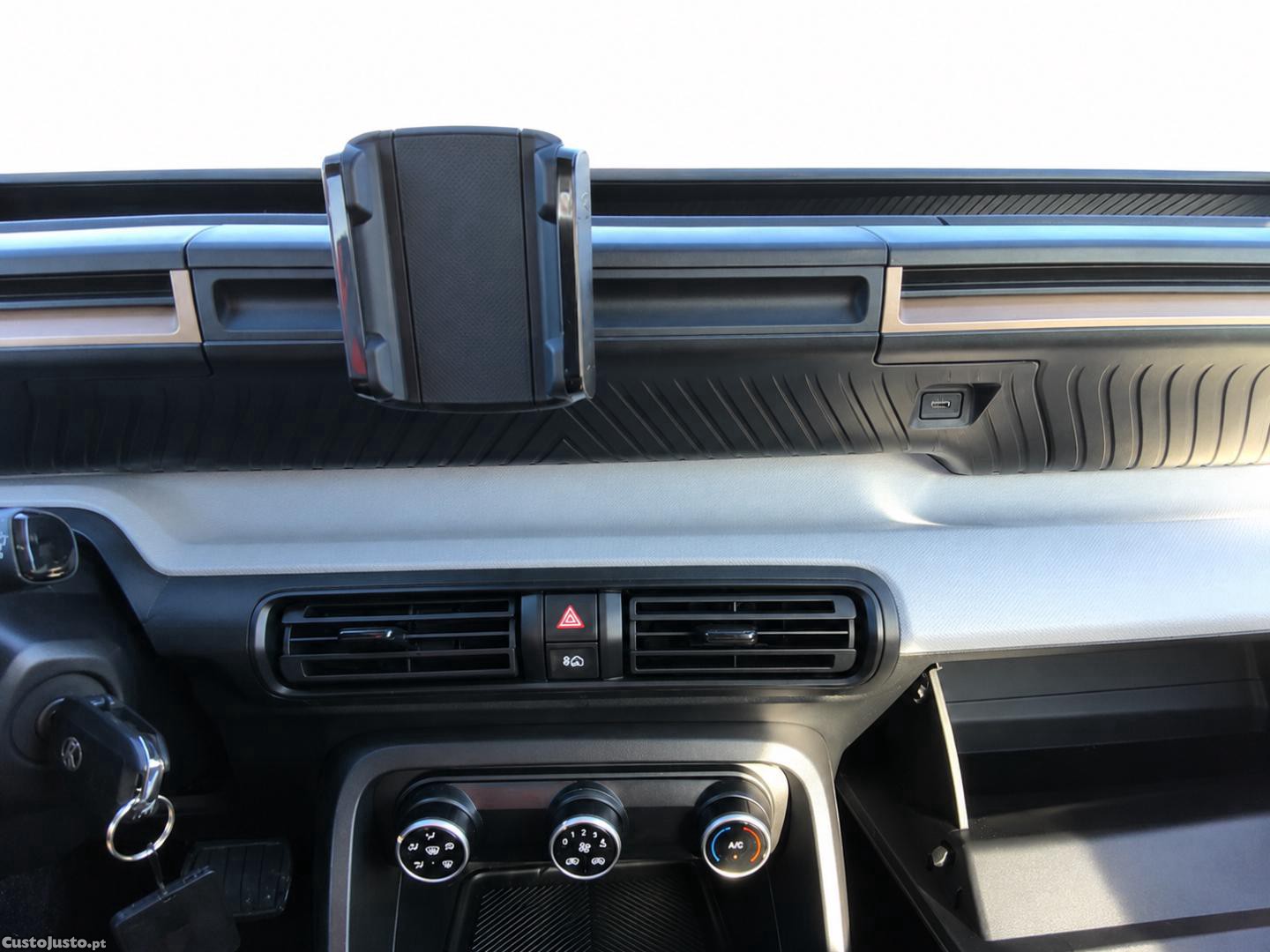 Citroën C3 Aircross YOU 44KWh (AUTO) - 25 — photo 4