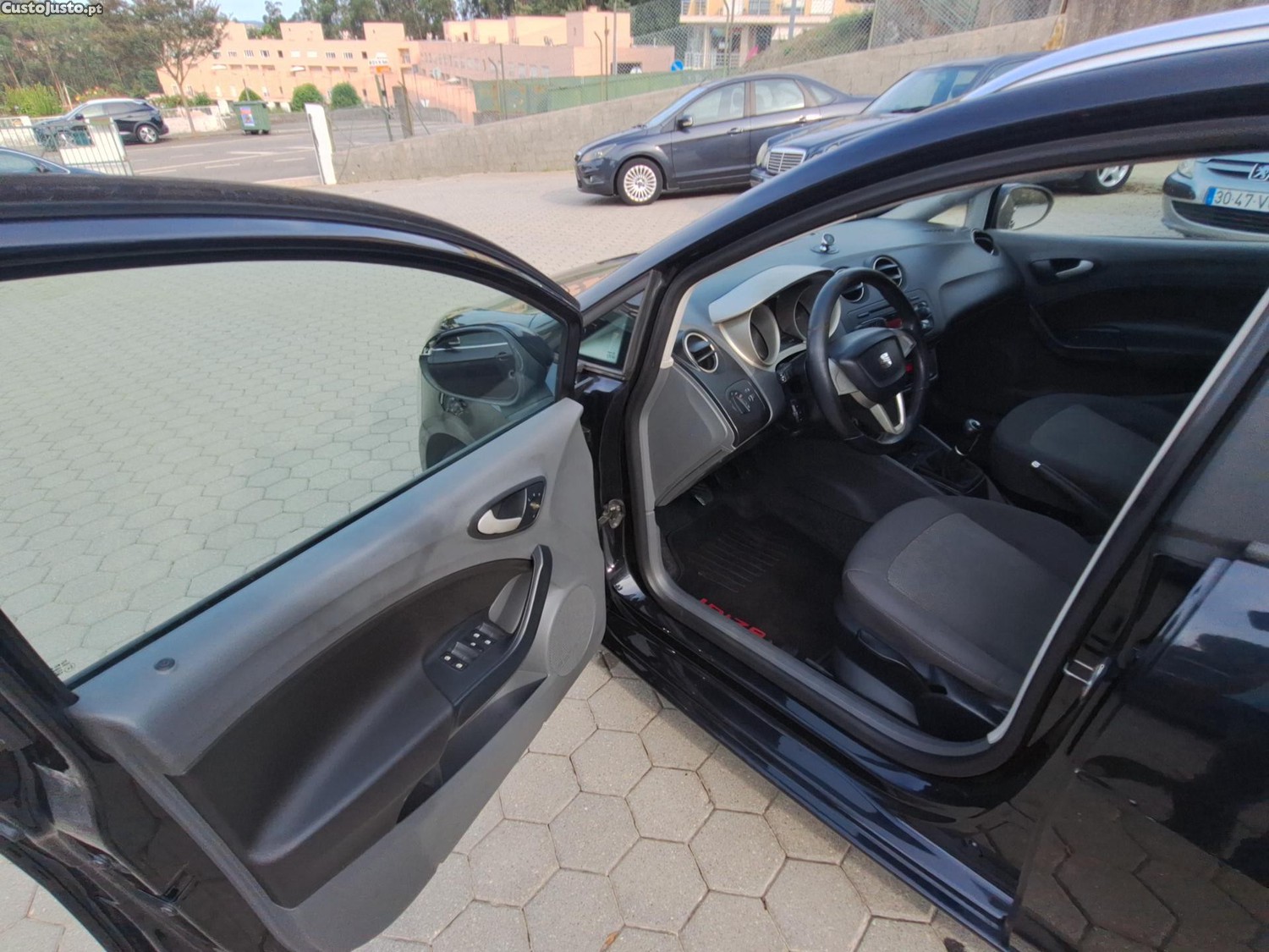 Seat Ibiza ST 1.4 Style -2010 - 10 foto 3