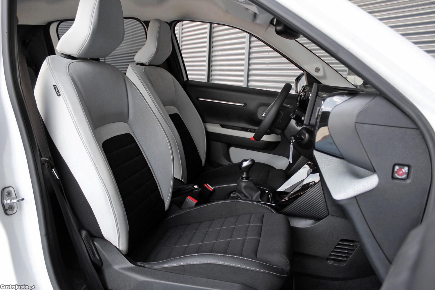 Citroën C3 1.2 Turbo Max — fotografia 3