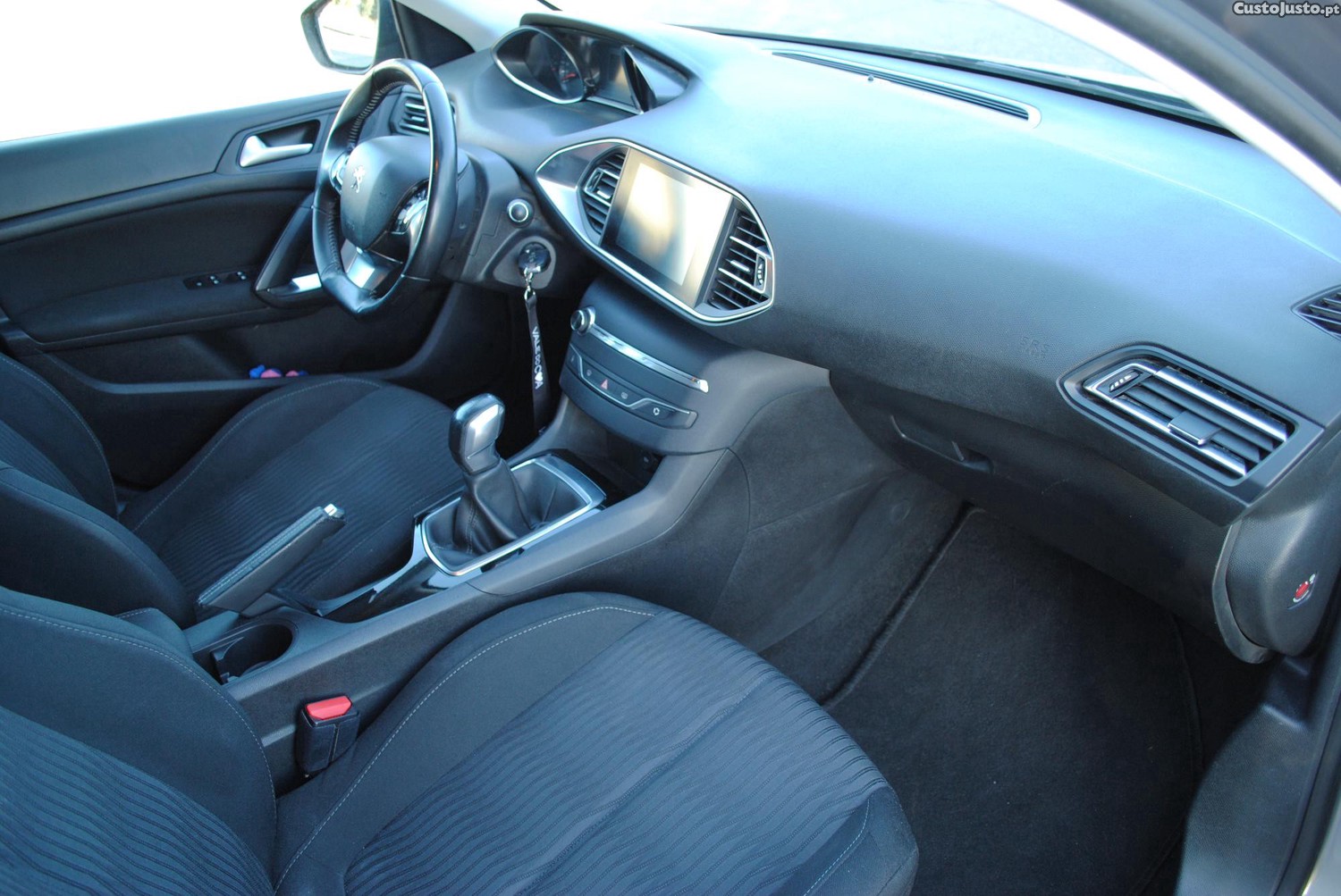 Peugeot 308 Sw 1.6 hdi Allure — fotografia 8