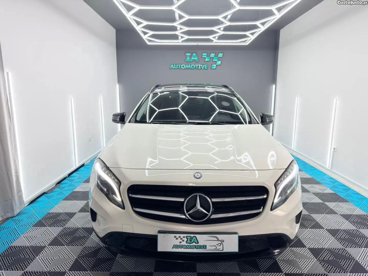 Mercedes-Benz GLA 200 Urban — fotografia 19