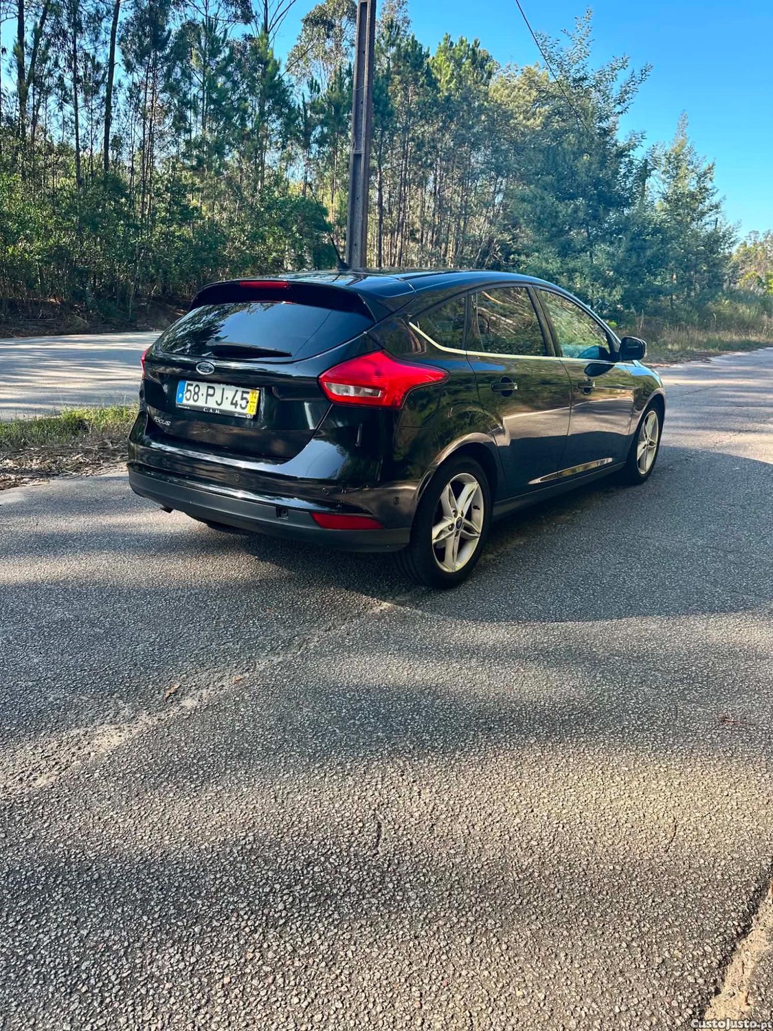 Ford Focus Titanium — fotografia 10